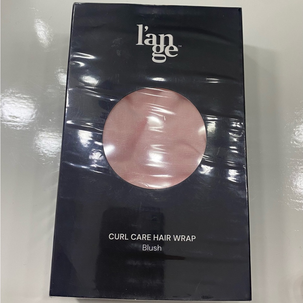 Lange hair wrap
